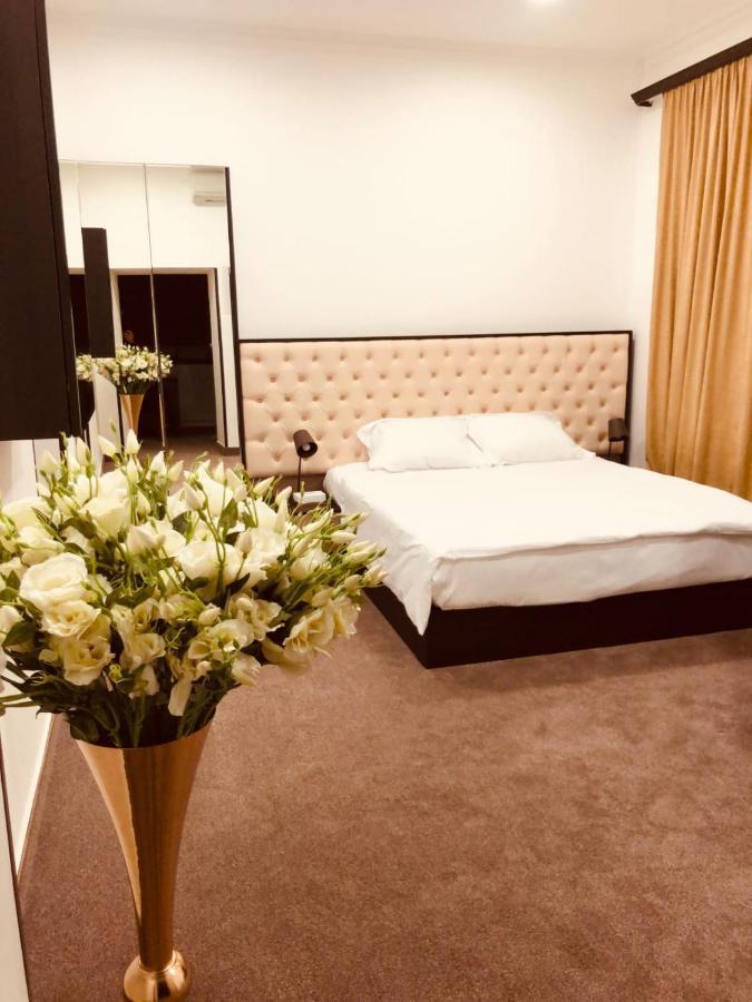 It Hotel Tumanyan Street Jerevan Eksteriør bilde