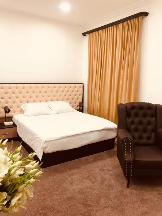 It Hotel Tumanyan Street Jerevan Eksteriør bilde